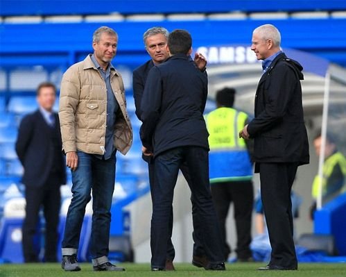 Mourinho and the story 'Han Tin by the river' 2