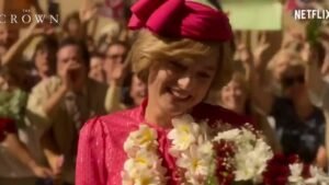 The fashion sense of the actress playing Princess Diana 0